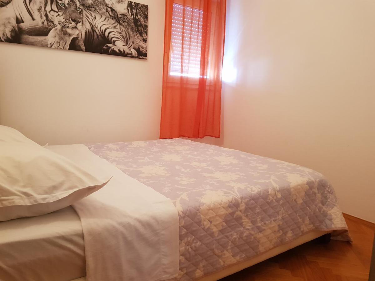 Apartment Milena Omiš Εξωτερικό φωτογραφία
